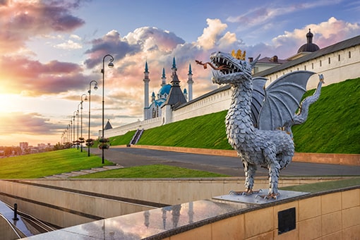 Из Казани